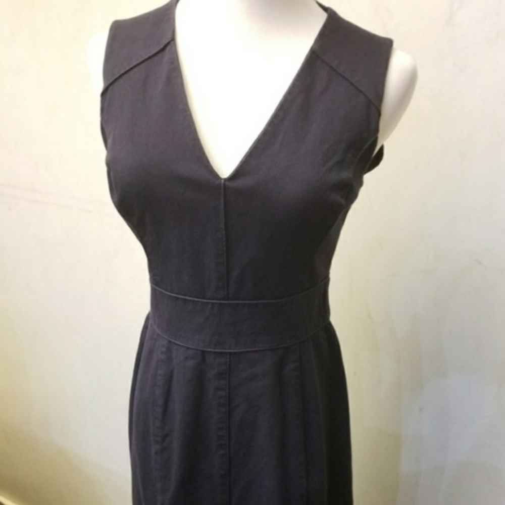 Banana Republic Navy dress women's sleeveless size 6 Petite (N24)